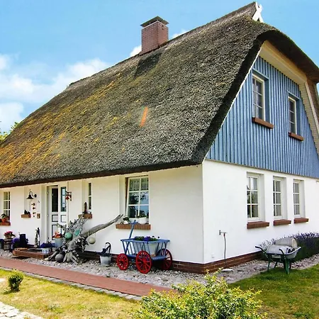 Ferienwohnung, Am Darss * 비에크