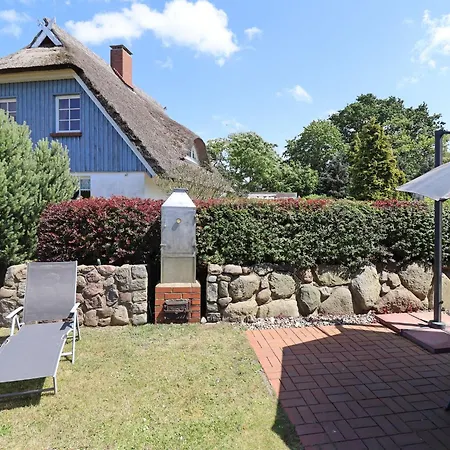 Ferienwohnung, Am Darss 아파트 비에크