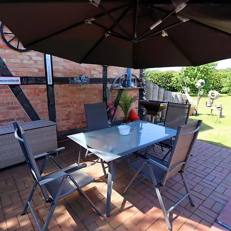 Ferienwohnung, Am Darss * 비에크